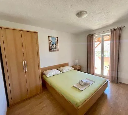 Apartman Ribarev Dom *