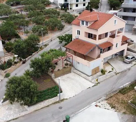 Ribarev Dom Apartman